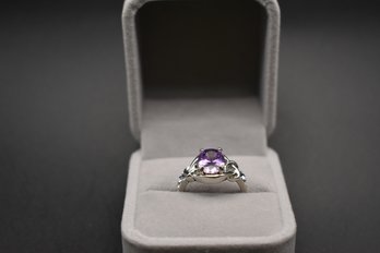 Size 7 Costume Jewelry Ring Brand New