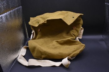 Vintage US Army Binoculars Case