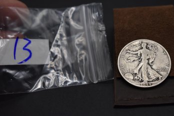 1944 D Walking Liberty Half Dollar %90 Silver Coin