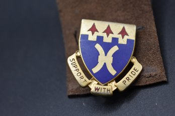 Vintage US Army 187th Support Battalion Distinctive Unit Insignia