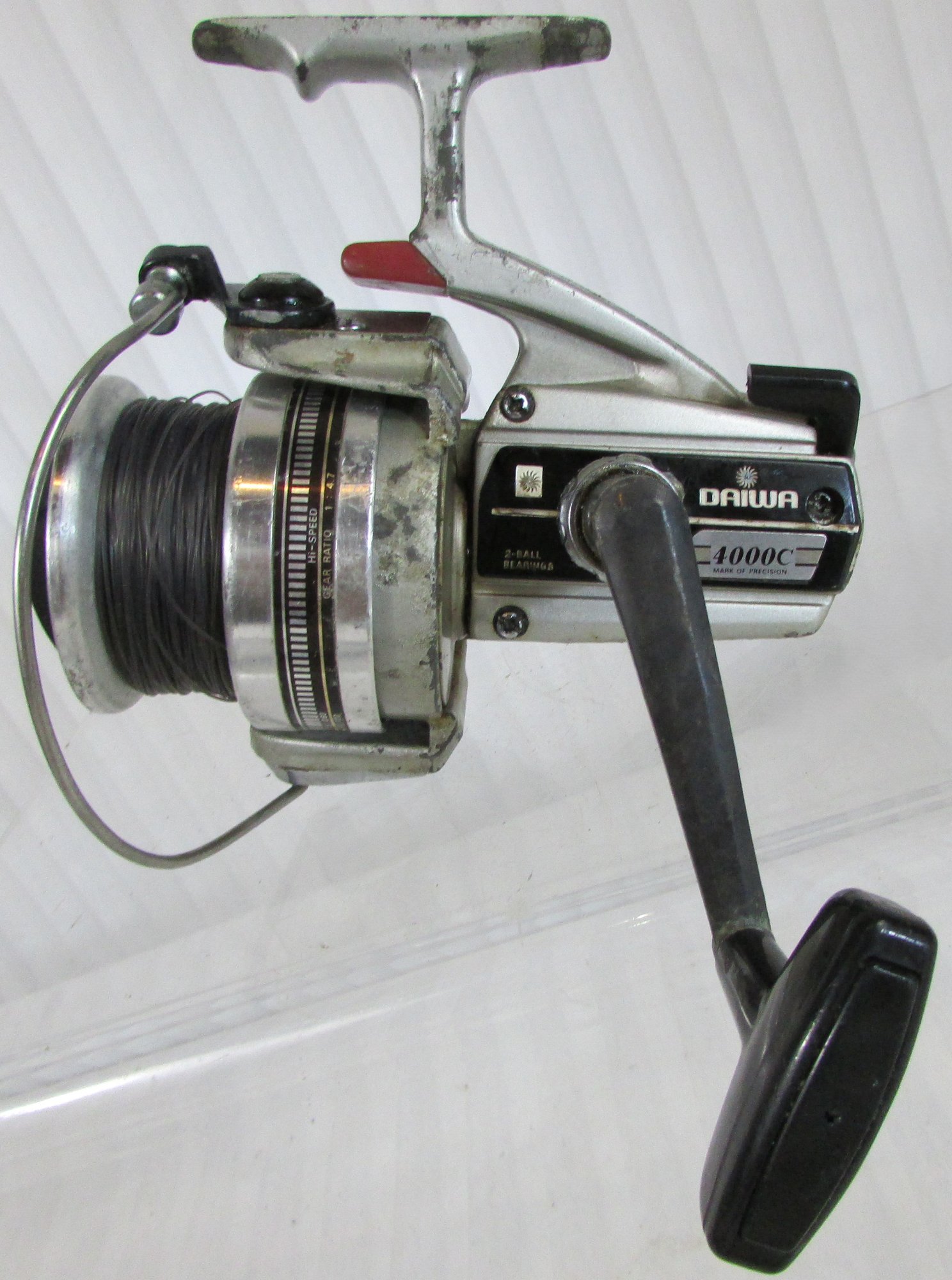 Vintage DAIWA Brand, Ball Bearing FISHING REEL, Model No 4000C #15181 |  Auctionninja.com