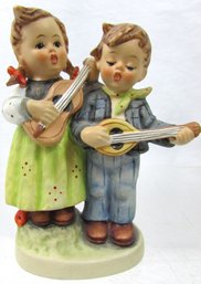 Vintage GOEBEL HUMMEL Figurine, Girl & Boy 'HAPPY DAYS' Design, Hand Painted, Appx 4.25'