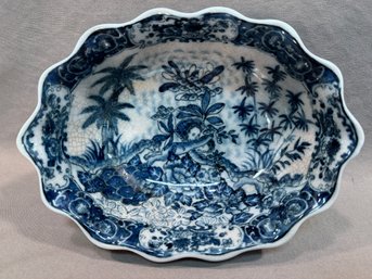 Decorative United Wilson Blue And White Porcelain Scalloped Bowl