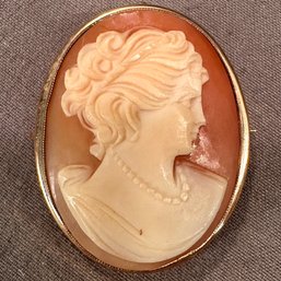 10K Yellow Gold Cameo Brooch