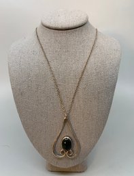 Sterling Silver And Green Agate Pendant Necklace, 10.75' L