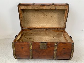 American Pine Metal Strapped Dome Top Trunk