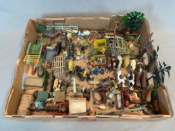 Large Collection Of 163 Vintage Lead Farm Figures, Animals & Accessories Britains And Others