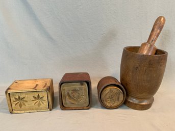 Group Of 4 Antique Wooden Kitchen Primitives, Butter Molds & Mortar And Pestle