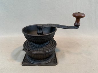 Antique Cast Iron Table-Top Coffee Grinder