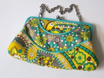VERA BRADLEY Lemon Parfait Pattern Kisslock
