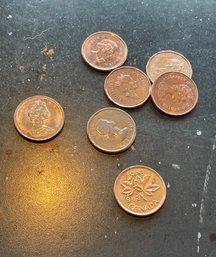 Small Lot Of Canadian Coins, 1 Cent Penny