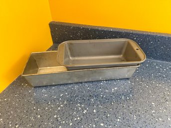 Ekco Metal Loaf Pan And Bread Bakeware Pan