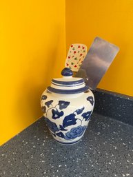 Kitchen Utensil Holder Blue And White Jar Shaped