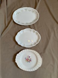 Platter Lot Of Three Oval Dishes Flower Patterns