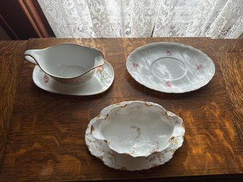 Gravy Boat Lot Serve Ware Dishes