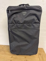 Large Samsonite Rolling Suitcase In Very Nice Condition