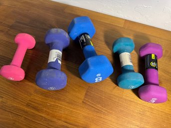 Five Hand Weights 2 3 5 And 8 Pound Options Appear New