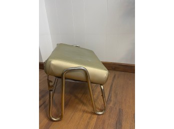 Mid Century Modern Pearl-Wick Leg Lounger