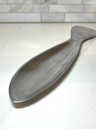 Nambe 553 Fish Platter   18 X 5