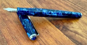 Levenger Stunning Blue Fountain Pen