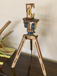 Great Table Top Tripod For Cell Phone Camera Perfect For Facetime