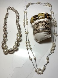 Fashion Jewelry: 2 Pearl Necklaces And 2 Bracelets