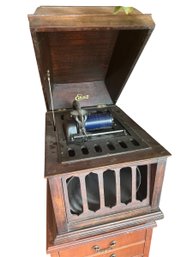 Edison Amberola Hand Cranked Cylinder Phonograph