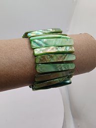 Green Abalone Shell Stretch Bracelet