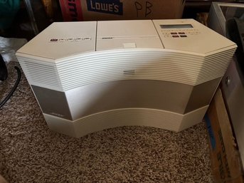 BOSE Acoustic Wave Radio/CD Jan. 1999