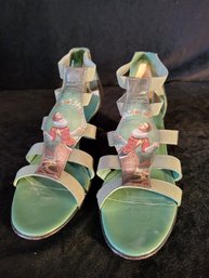 Icon Sea Green 7M Heels - Depicts Court Jester With Playing Cards And Sheet Music