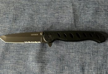 Gerber Pocket Knife