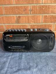 Hitachi Radio
