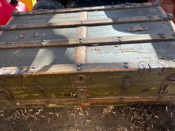 Old Trunk