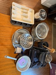 004 - Assorted Kitchen Cookware