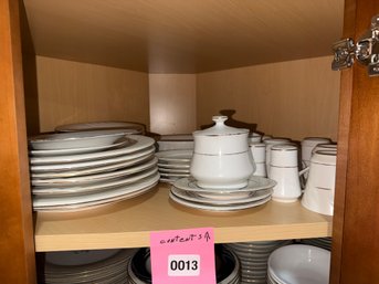 013 - White Dinnerware Set With Serving Pieces