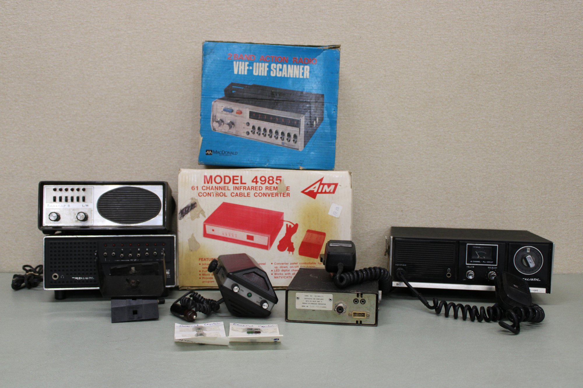Scanners And Cb Radios Police Radar Featuring Bear Cat, Cobra ...