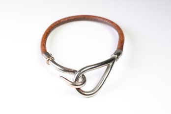 Hermes Jumbo Hook Bracelet Brown Leather Silver-Tone Hook Clasp Stamped HERMES
