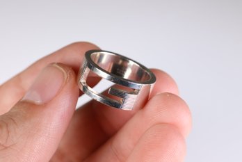 GUCCI UNISEX RING 925 STERLING SILVER G LOGO MADE IN ITALY SIGNATURE RIBBED AUTHENTIC