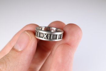 Tiffany & Co. Vintage Atlas Roman Numerals Band Ring