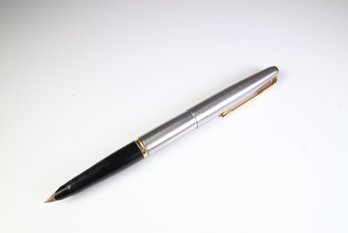 Parker 45 Classic Fountain Pen 14k Gold Nib