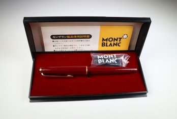 Montblanc Fountain Pen Comes With Case And Two Cartridges 14k Gold Nib Burgundy