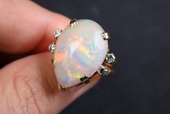 14k Yellow Gold, Australian Opal & Diamond Ring 7.25ctw, 7.53 Grams Jewelry Gemstone Diamonds