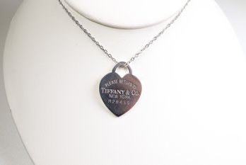 Tiffany & Co Pendant Return To New York Heart 925 Sterling Silver