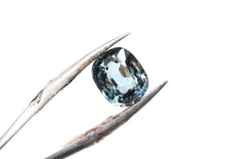 Natural Spinel 1.18ct AIG Report Jewelry Gemstone