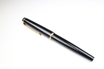 Montblanc Fountain Pen 14k Gold Nib No 32