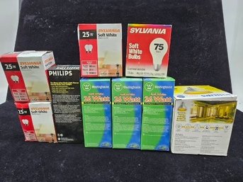Large Lot Of Assorted Lightbulbs