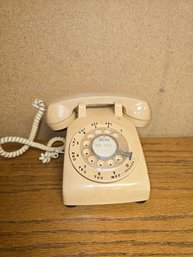 Vintage Western Electric 500-series Rotary Telephone