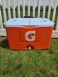 Gatorade 60 Quart Rolling Cooler Manufactured By Rubbermaid.