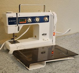 Vintage ELNA Air Electronic Sewing Machine MADE IN SWITZERLAND
