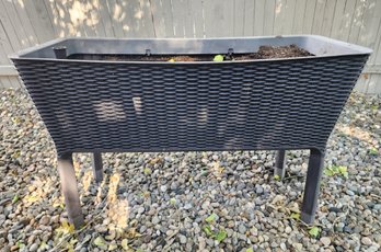 Huge Lawn And Garden Plastic Black Elevated Plant Container